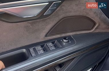 Седан Audi A8 2018 в Полтаві