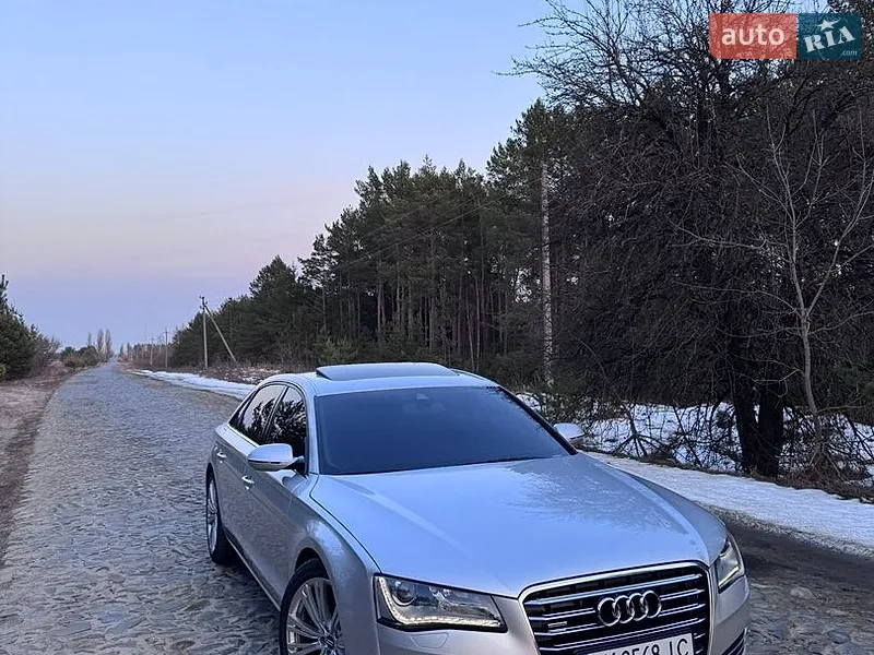 Audi A8