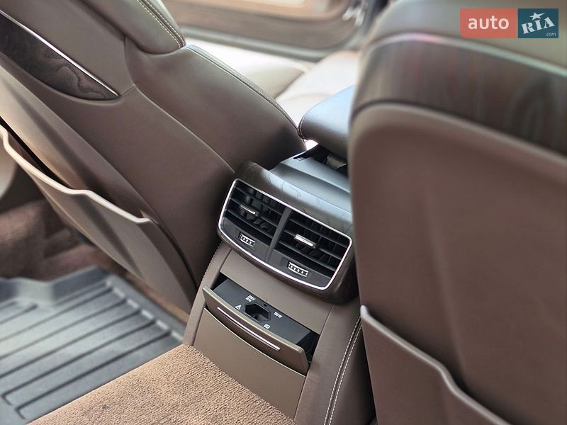 Седан Audi A8 2015 в Житомирі фото 28 Седан Audi A8 2015 в Житомирі