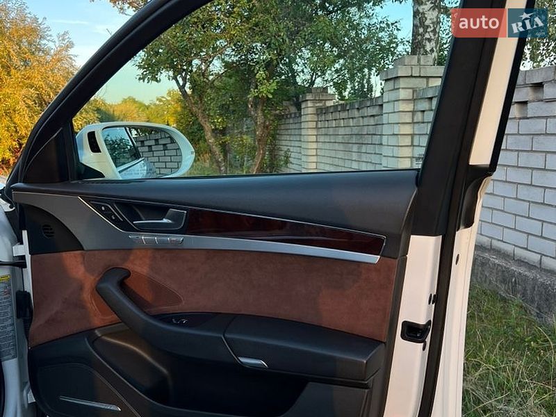 Седан Audi A8 2013 в Житомирі фото 54 Седан Audi A8 2013 в Житомирі
