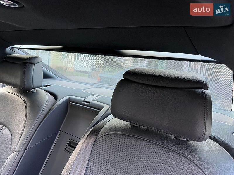 Седан Audi A8 2017 в Киеве