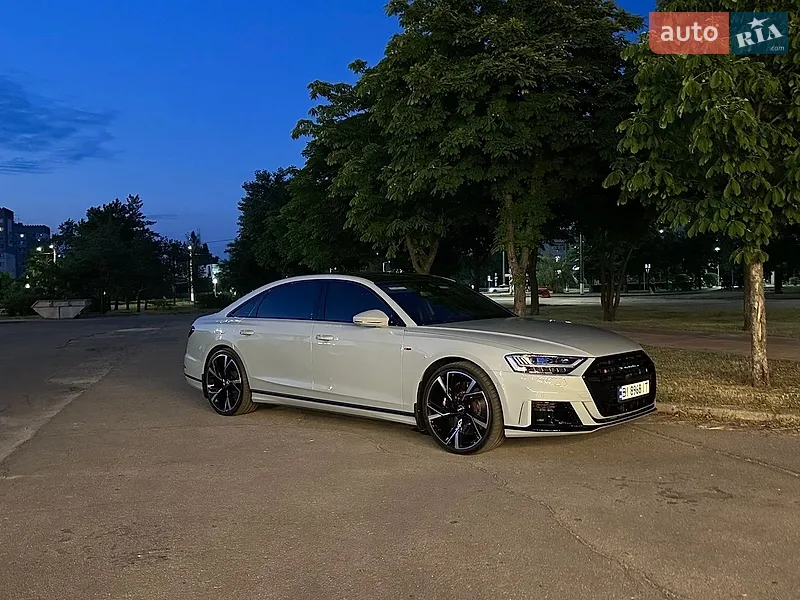 Audi A8 2021
