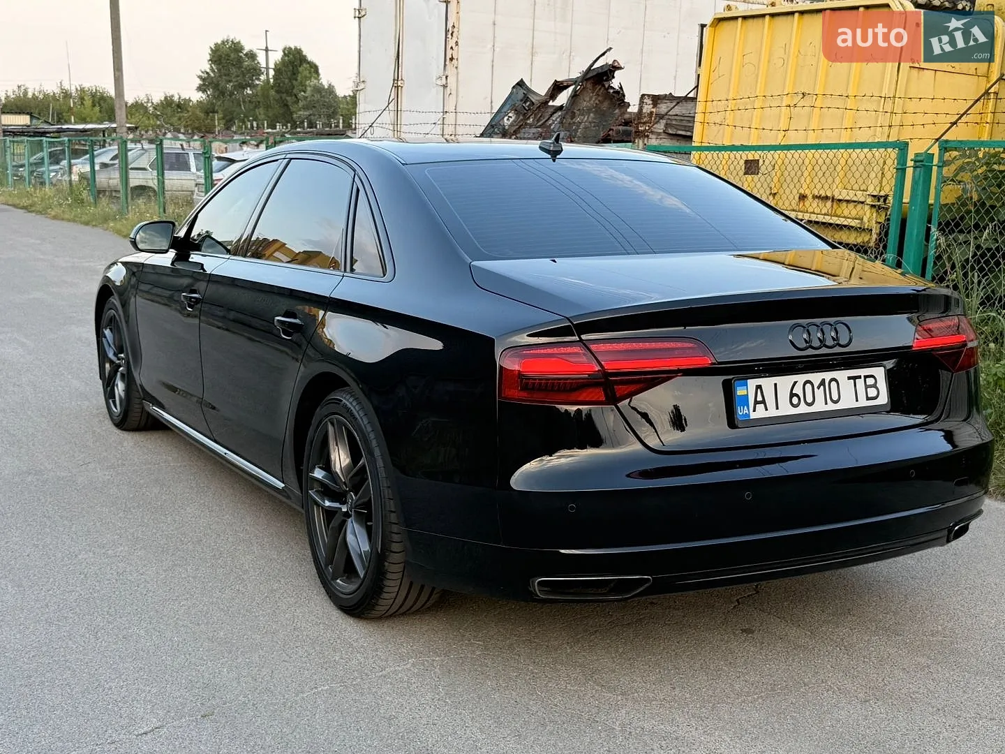 2016 Audi A8 - мініатюра 9