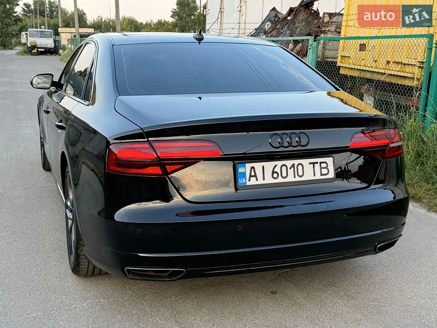 2016 Audi A8 - мініатюра 10