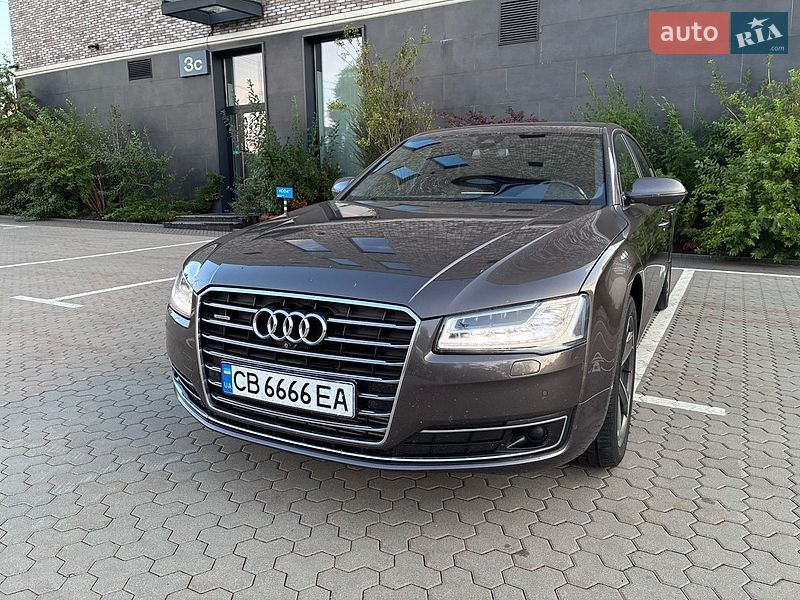 Audi A8 2014