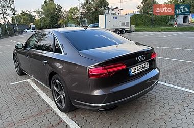 Седан Audi A8 2014 в Киеве