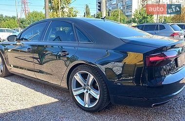 Седан Audi A8 2015 в Кропивницком
