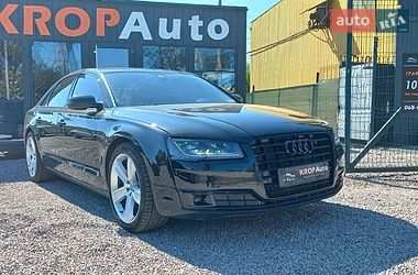 Седан Audi A8 2015 в Кропивницком