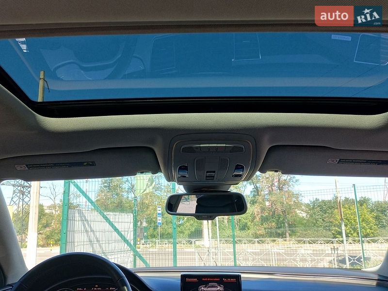 Седан Audi A8 2015 в Кропивницком