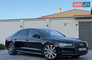 Седан Audi A8 2014 в Одесі