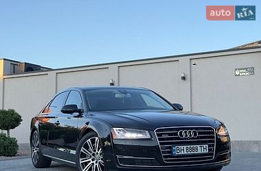 Седан Audi A8 2014 в Одесі