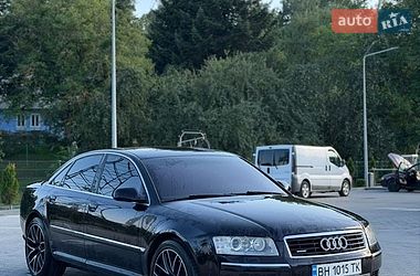 Седан Audi A8 2005 в Львові