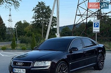 Седан Audi A8 2005 в Львові