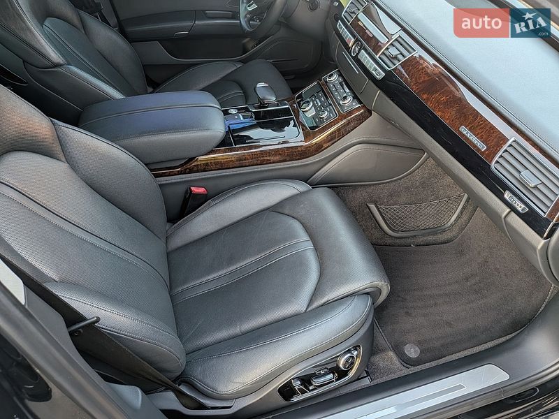 Седан Audi A8 2014 в Борисполі