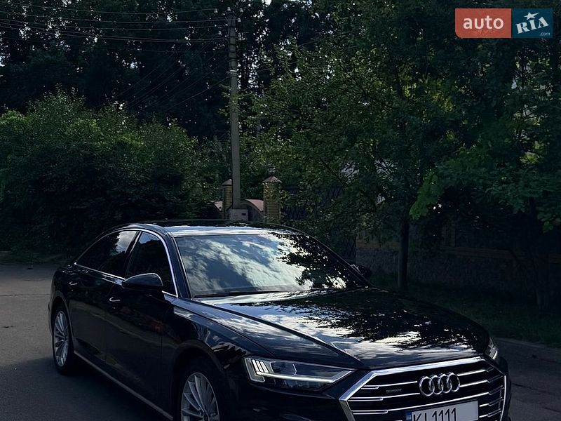 Седан Audi A8 2021 в Києві