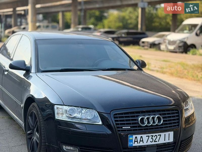 Седан Audi A8 2003 в Києві