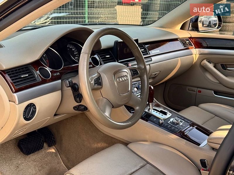 Седан Audi A8 2007 в Києві
