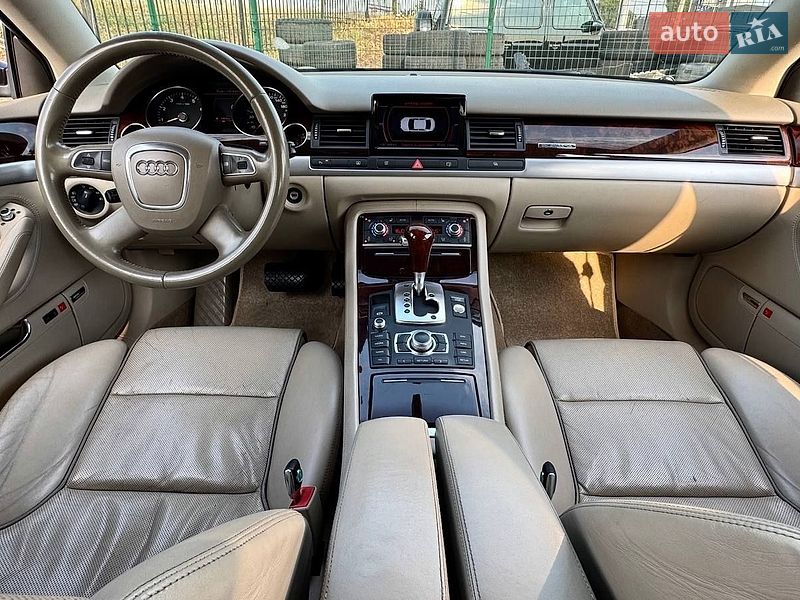 Седан Audi A8 2007 в Києві
