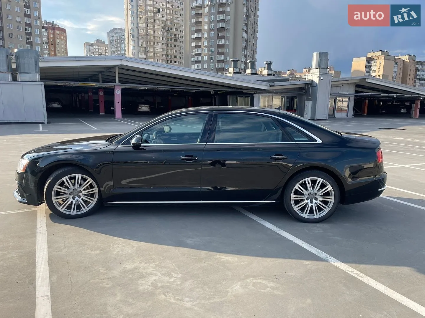 2013 Audi A8 - фото 1