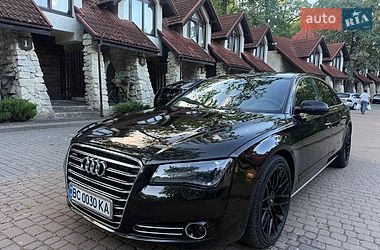Седан Audi A8 2012 в Львові