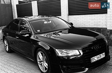 Седан Audi A8 2017 в Хмельницком