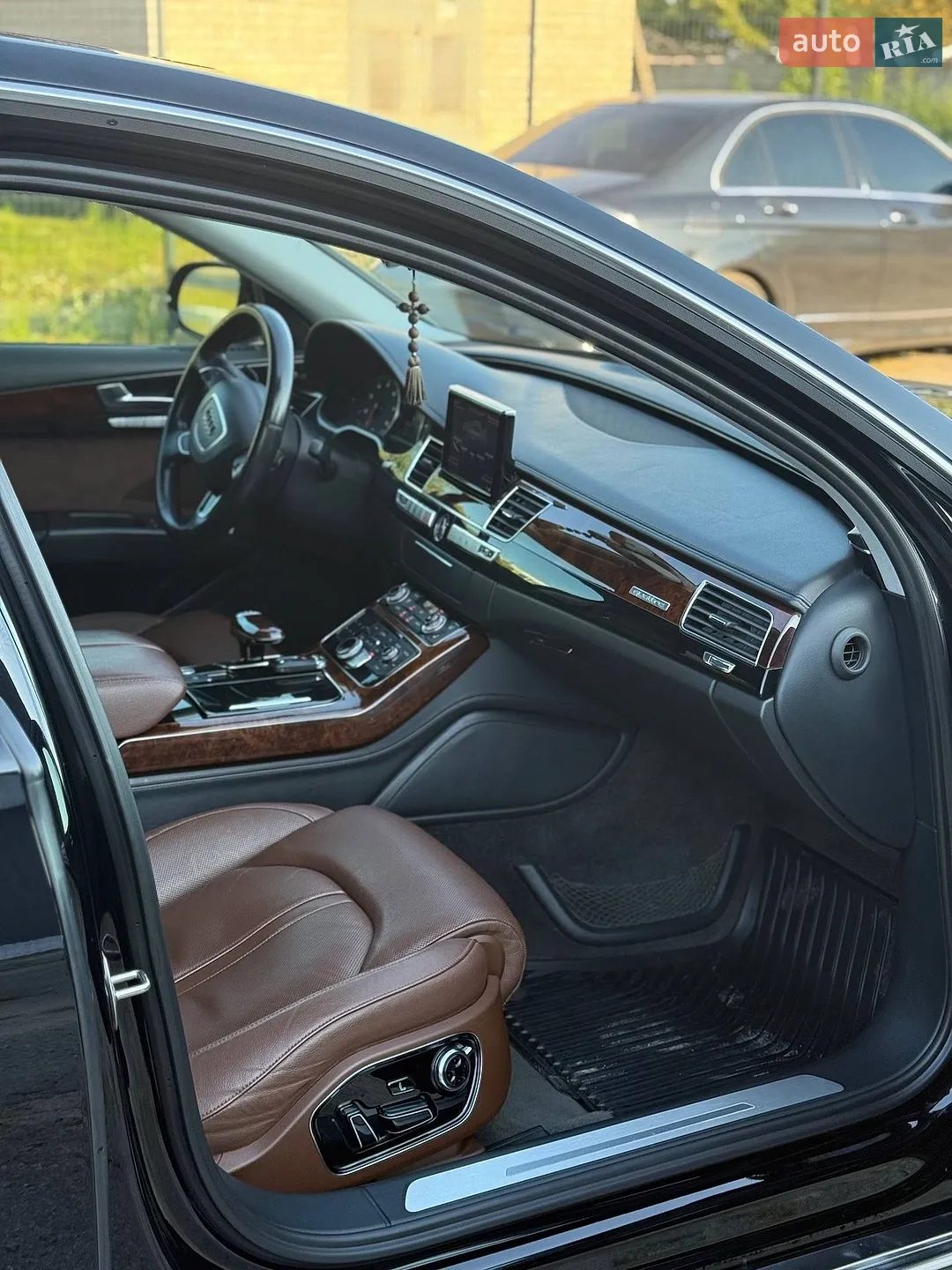 2013 Audi A8 - мініатюра 8