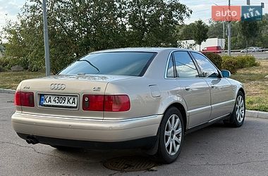 Седан Audi A8 2000 в Києві