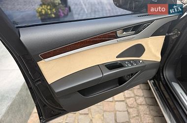Седан Audi A8 2010 в Мукачево