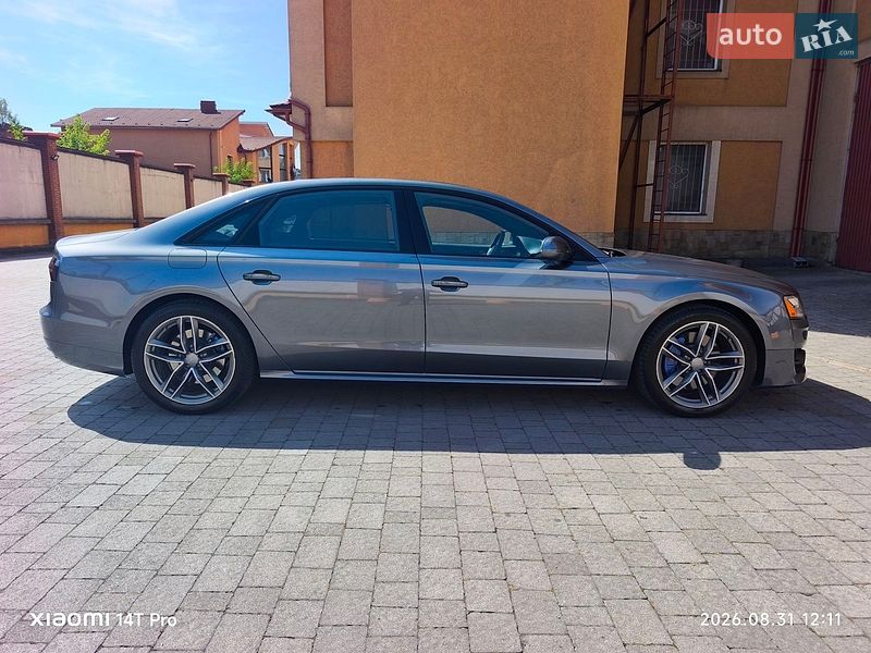 Audi A8 2016