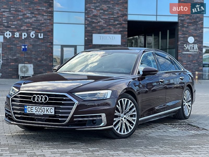 Седан Audi A8 2018 в Чернівцях