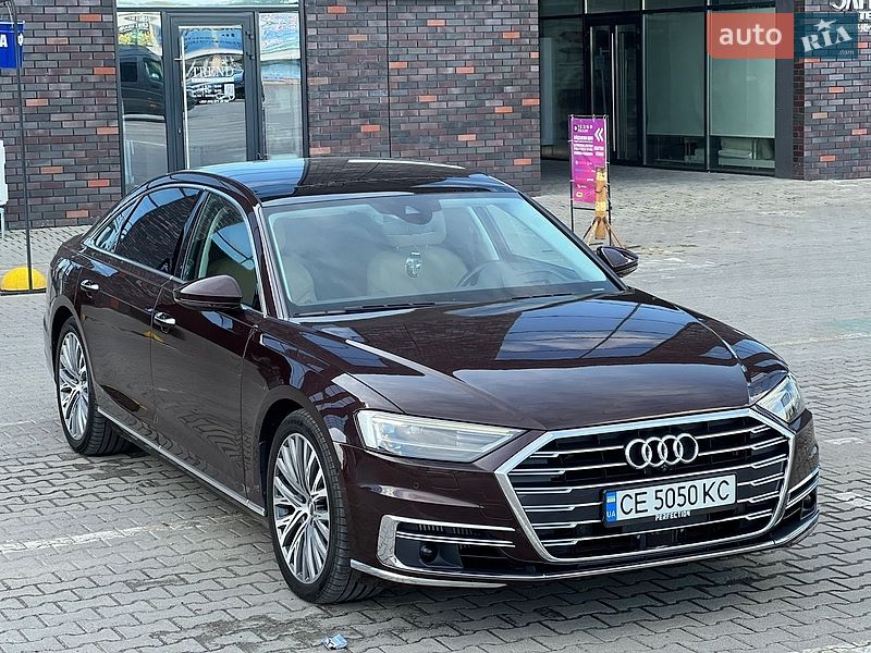 Седан Audi A8 2018 в Чернівцях