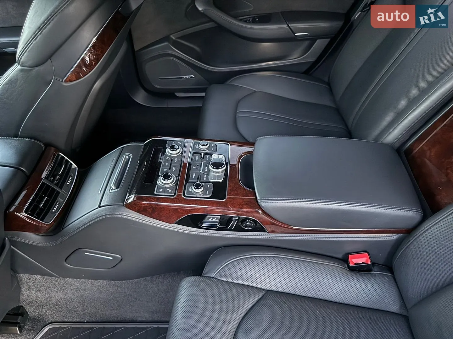 2013 Audi A8 - мініатюра 33