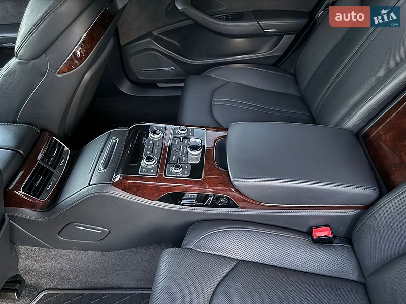 Седан Audi A8 2013 в Киеве фото 33 Седан Audi A8 2013 в Киеве