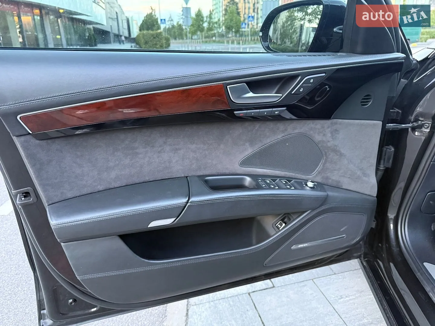 2013 Audi A8 - мініатюра 42