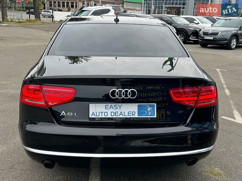 Седан Audi A8 2014 в Киеве