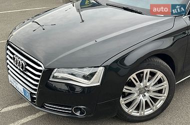 Седан Audi A8 2014 в Киеве