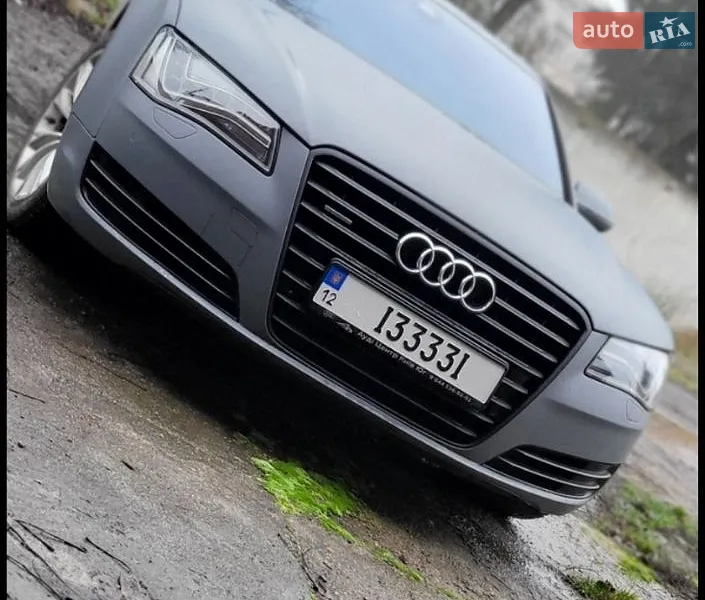 Audi A8 2012