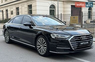 Седан Audi A8 2021 в Києві