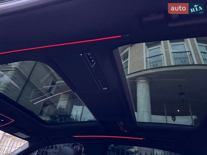 Седан Audi A8 2021 в Києві