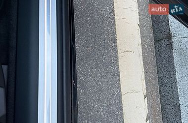 Седан Audi A8 2021 в Києві