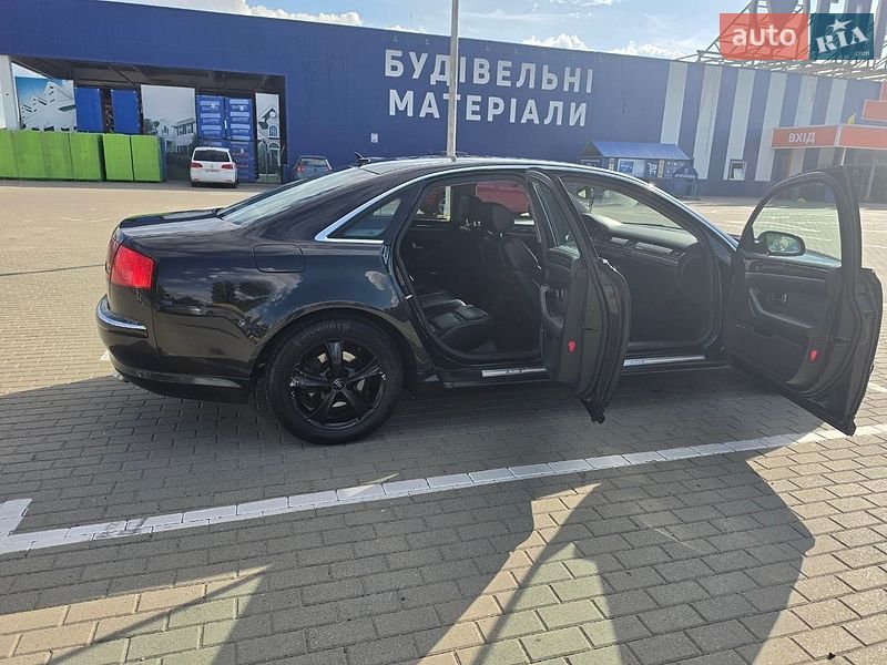 Седан Audi A8 2003 в Ковелі