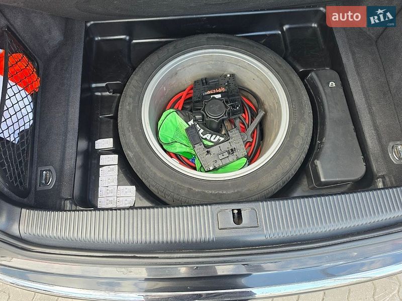Седан Audi A8 2003 в Ковелі