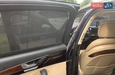Седан Audi A8 2013 в Каменец-Подольском