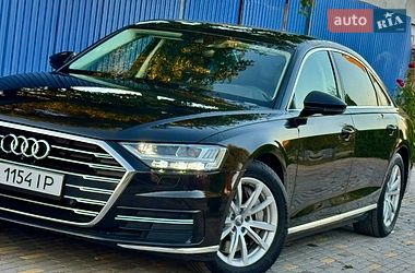 Седан Audi A8 2018 в Дніпрі