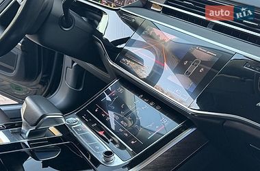 Седан Audi A8 2018 в Дніпрі