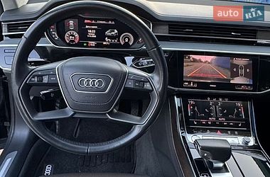 Седан Audi A8 2018 в Дніпрі