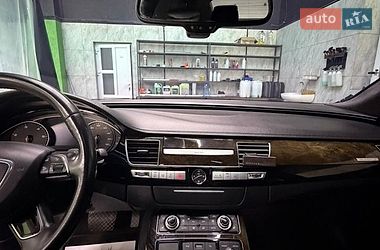Седан Audi A8 2013 в Надворной