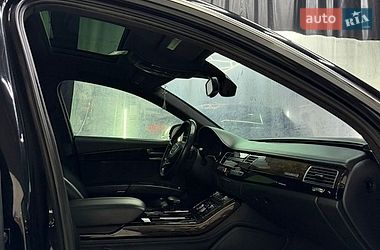 Седан Audi A8 2013 в Надворной