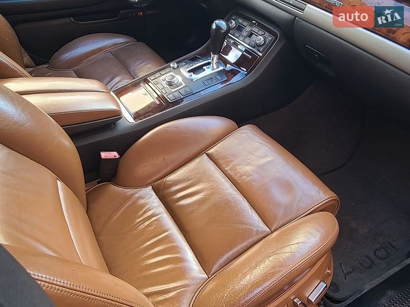 Седан Audi A8 2006 в Ивано-Франковске