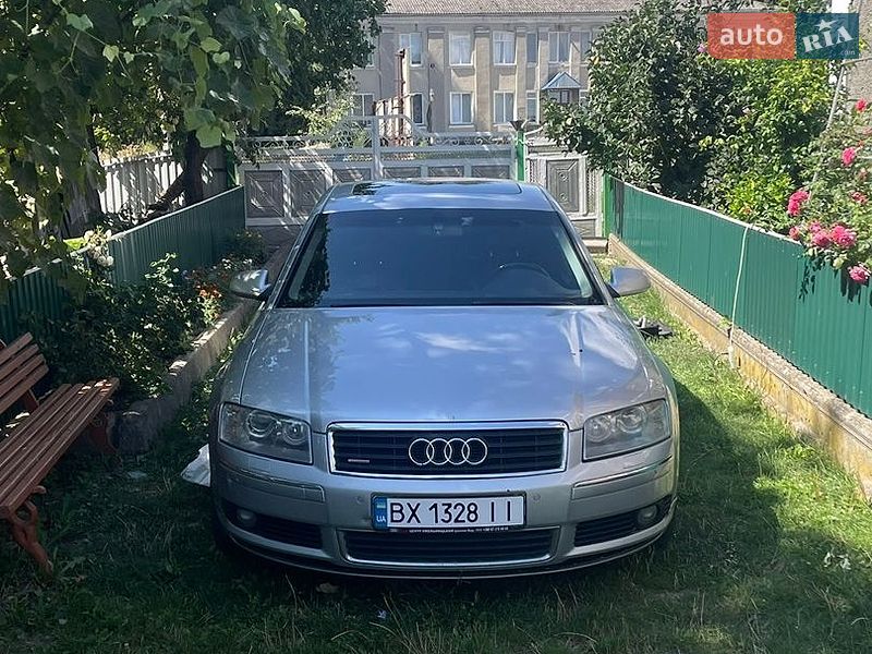 Audi A8 2004